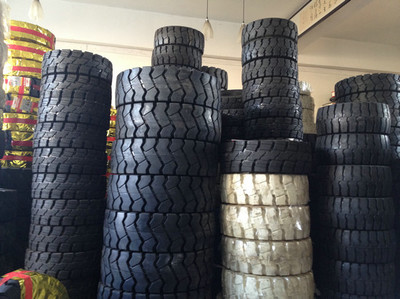 沈陽實心輪胎專賣-沈陽眾慧成機械設備銷售提供沈陽實心輪胎專賣的相關介紹、產品、服務、圖片、價格沈陽叉車充氣輪胎價格